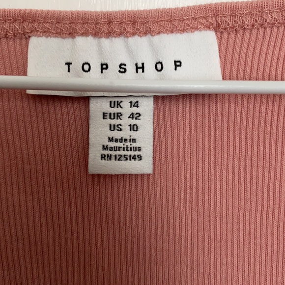 Cute Top! - Picture 2 of 4